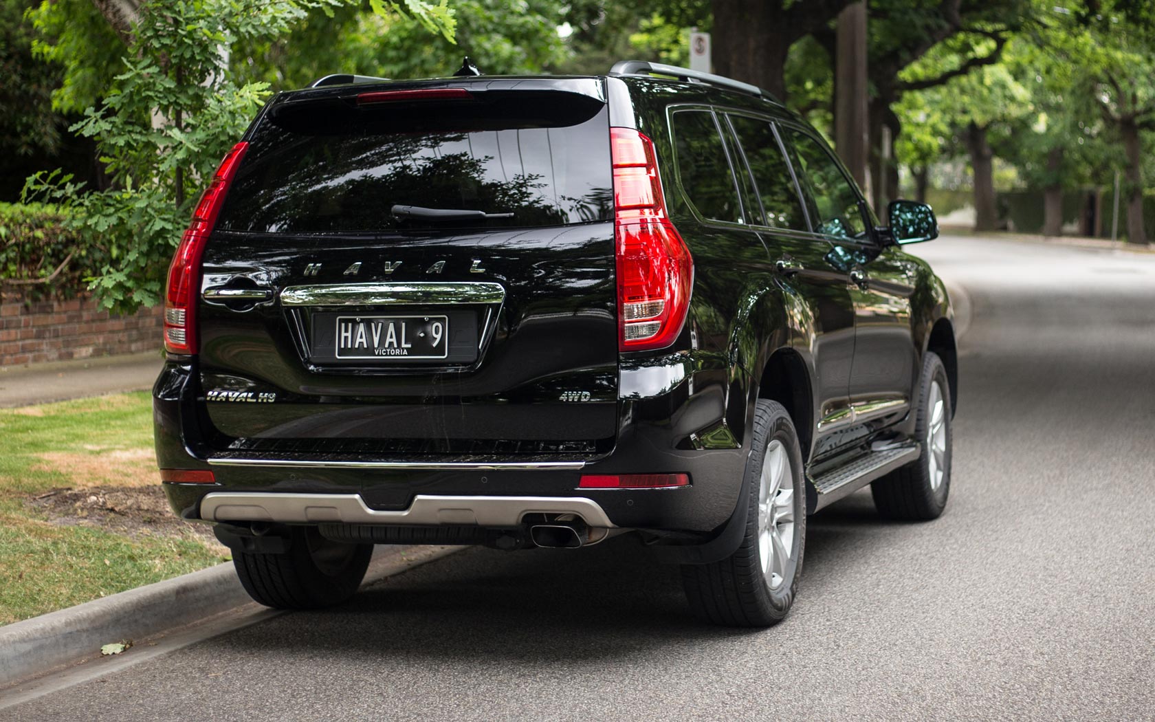 /img/cars/1637051187-exterior_haval_H9_9.jpg