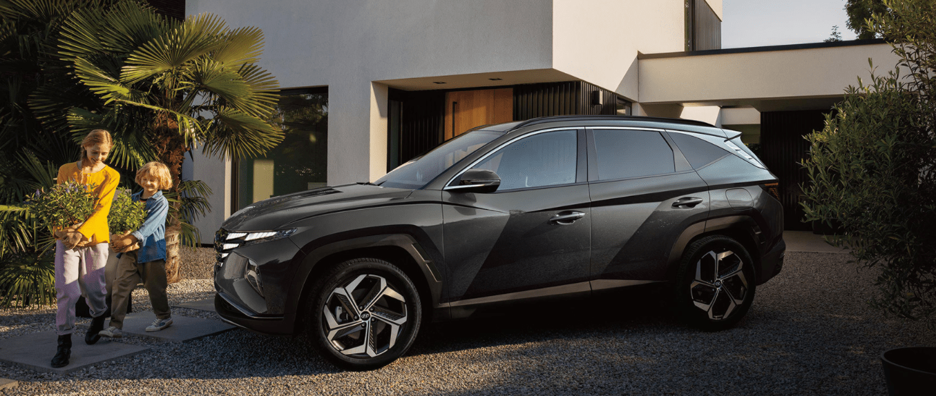 /img/cars/1637051506-interior_hyundai_Tucson_New_3.png