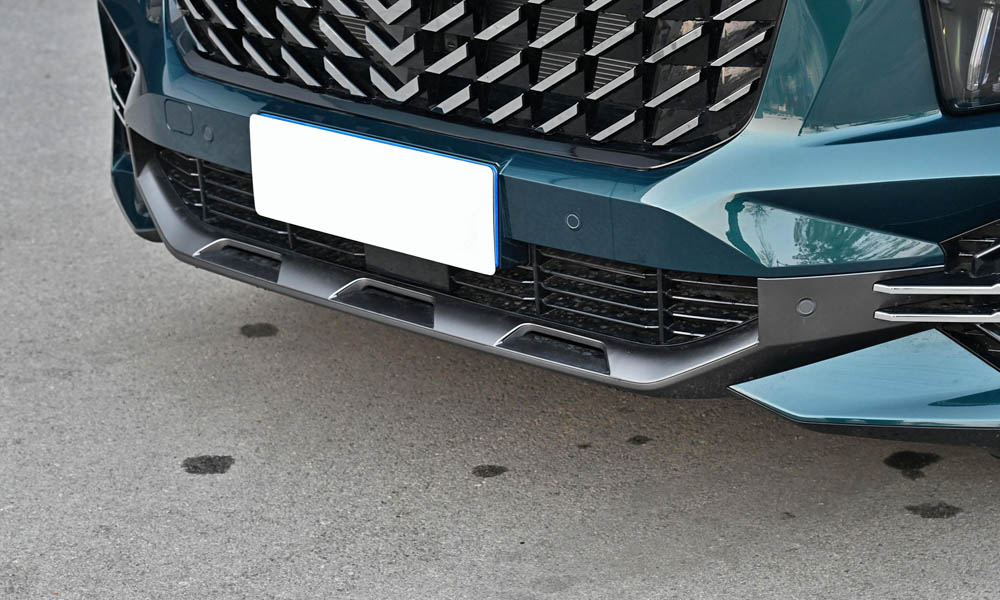 /img/cars/1689836456-gs8-32.jpg