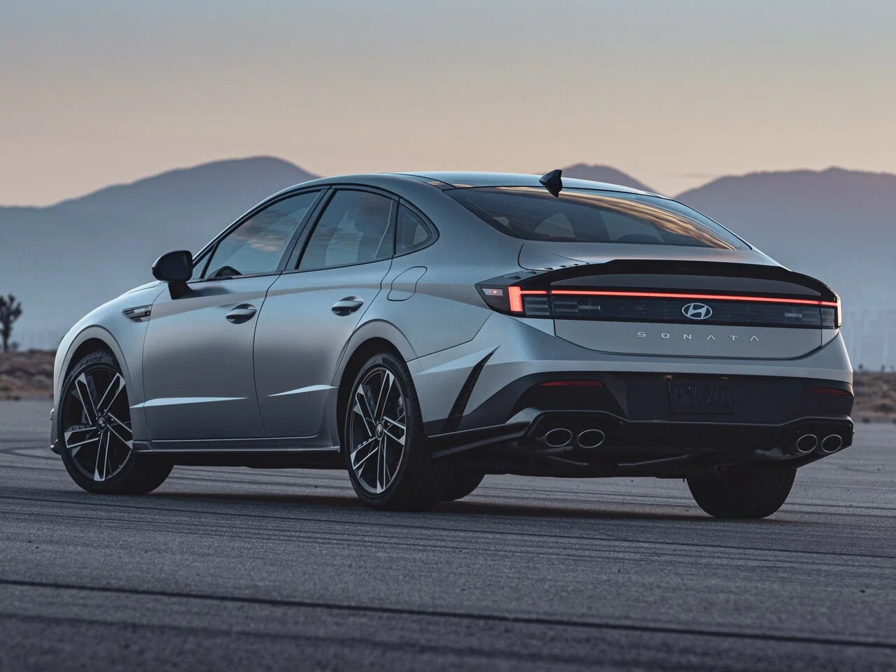 /img/cars/1746173517-88104.jpg